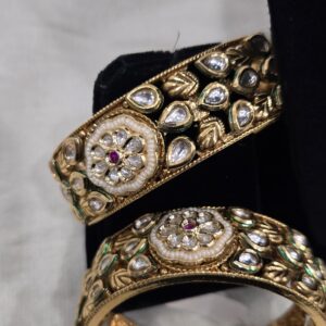 Kundan Meena Polki Kada