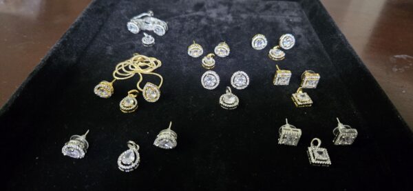 Versatile Assorted Gold & Silver Tone Pendant & Earring Set with chain